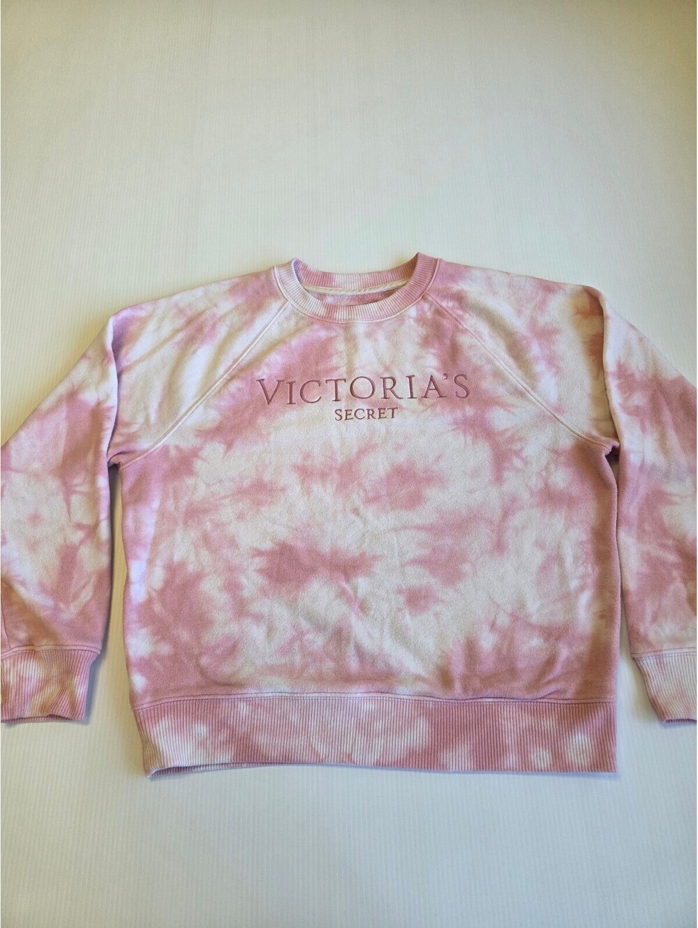 Victoria's Secret Pink Tie-Dye Crewneck Sweatshirt Size Medium